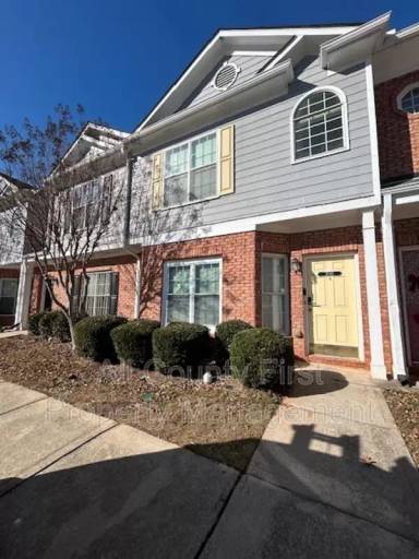 Main picture of 2545 Walden Lake Dr