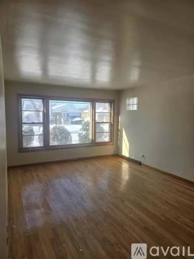 Main picture of 15639 Ingleside Ave