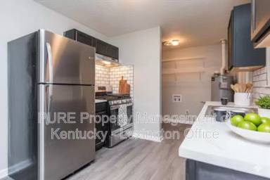 Main picture of 1512 Shelburn Ct