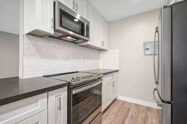 Main picture of Los Robles Apartments