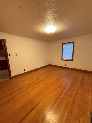 Main picture of 903 N Audubon Ave