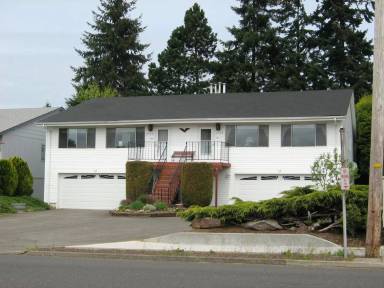 Main picture of 2722 E McLoughlin Blvd