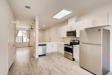 Main picture of 7805 Cooper Ln
