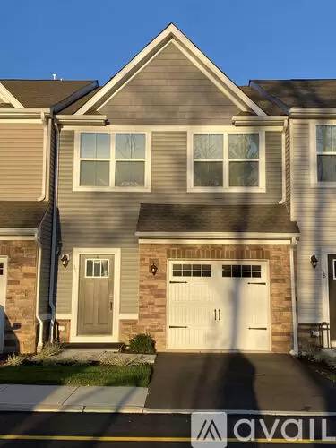 Main picture of 37 Athens Way