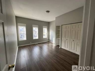 Main picture of 4821 Pennington Ave