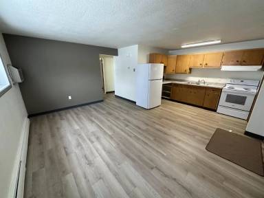 Main picture of 2104 3rd Ave SE