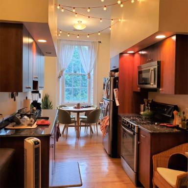 Main picture of 321 S. 11th Street - 4