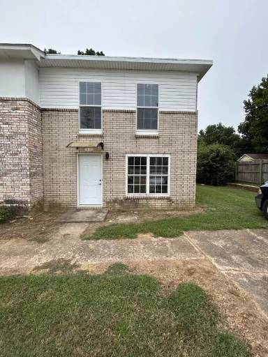 Main picture of 1921 W Nettleton Ave