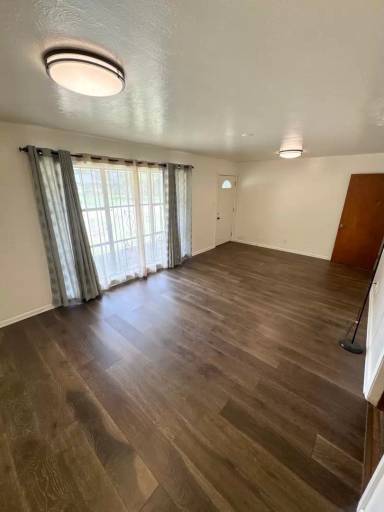 Main picture of 409 Chickasaw Trl
