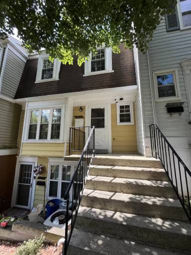 Main picture of 1470 Orleans Ct