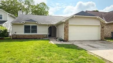 Main picture of 3661 Roxburgh Ct N