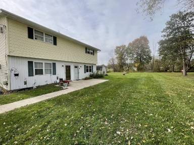 Main picture of 6465 Frazeysburg Rd