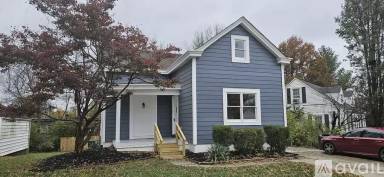 Main picture of 6255 Banning Rd