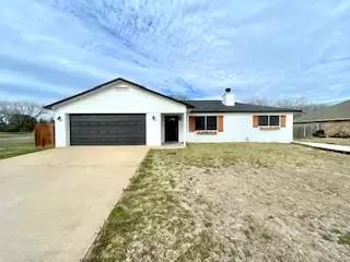 Main picture of 396 Fernwood Dr