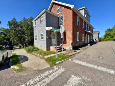 Main picture of 12 North St
