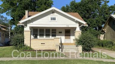Main picture of 1318 S Hydraulic St