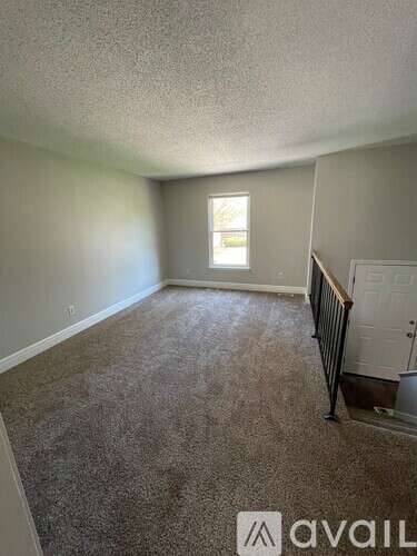 Main picture of 10132 W 84th St