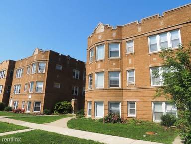 Main picture of 1422 S Austin Blvd