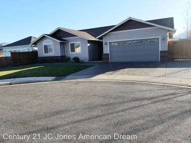 Main picture of 2729 SW Swopes Dr
