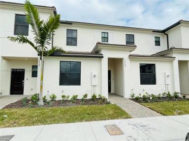 Main picture of 12757 SW 234th Ter