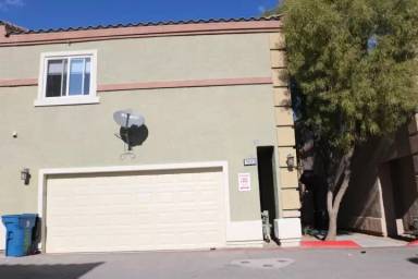 Main picture of 10512 Nordic Cliff Ave