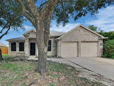 Main picture of 18115 Water Mill Dr