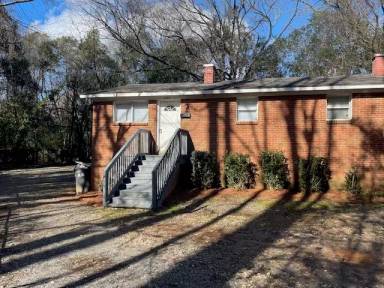 Main picture of 3400 Bonaire Dr