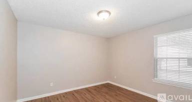 Main picture of 1255 Crepe Myrtle Ct