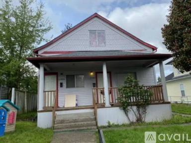 Main picture of 3584 McKinley Ave