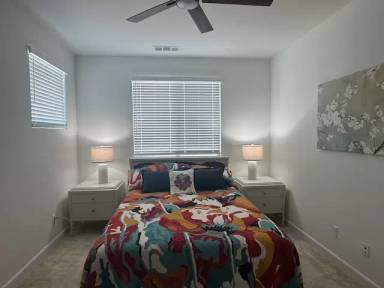 Main picture of 283 Hadley Way