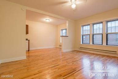 Main picture of 620-30 W Cornelia Ave