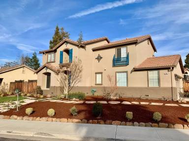 Main picture of 740 Cherry Tree Ct