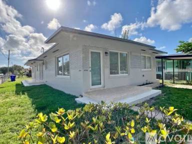 Main picture of 4995 NW 5th Ave
