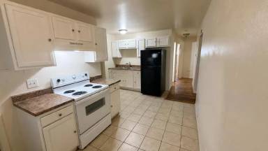 Main picture of 5614 Sanborn Dr