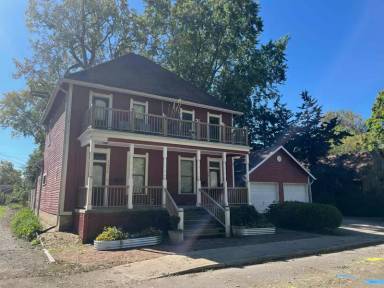 Main picture of 1211 Polk St