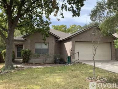 Main picture of 3313 Baldwin Park