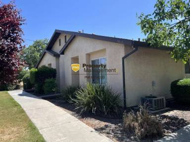 Main picture of 9514 Hinton Ave