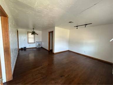 Main picture of 805 NW 66th St
