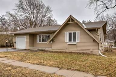 Main picture of 6325 Camden Ave