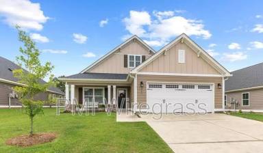 Main picture of 247 Paxton Loop