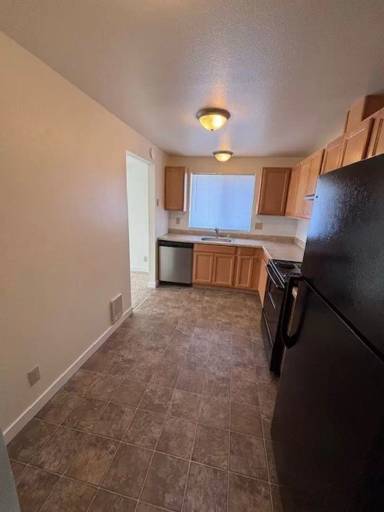 Main picture of 19903 Military Rd S