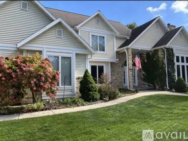 Main picture of 649 Tamarack Way