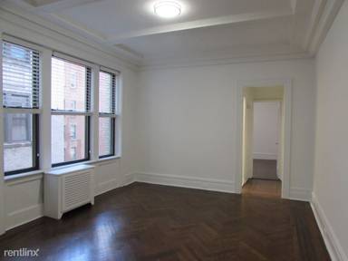 Main picture of 200 W 58th St