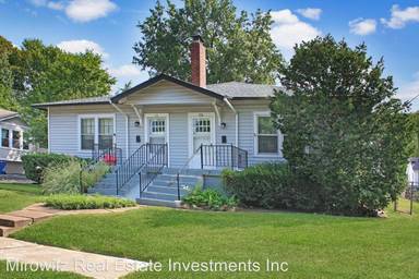 Main picture of 708 Luckystone Ave