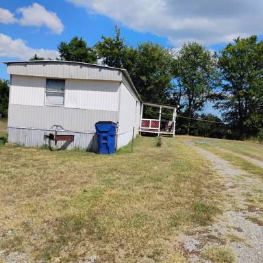 Main picture of 4390 E 380 Rd