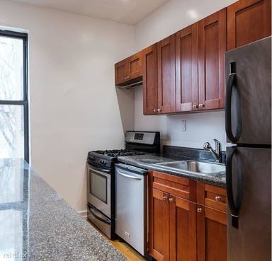 Main picture of 286 Eastern Pkwy