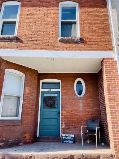 Main picture of 1172F Baltimore St