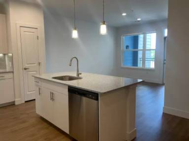 Main picture of 2209 Clinton St