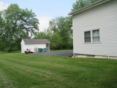 Main picture of 11629 Ravenna Rd