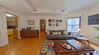 Main picture of 702-06 W Barry Ave